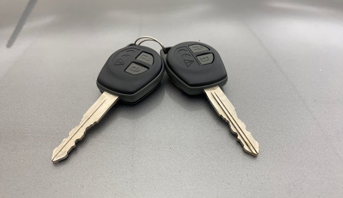 2018 Maruti Baleno DELTA PETROL 1.2, Petrol, Manual, 50,320 km, Key Close Up