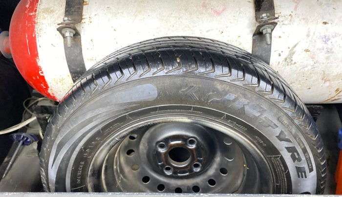 2020 Maruti New Wagon-R LXI 1.0, CNG, Manual, 1,15,676 km, Spare Tyre