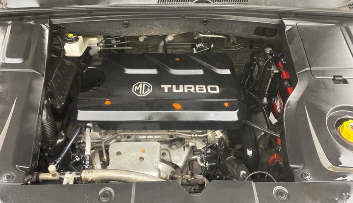 2022 MG HECTOR SHARP HYBRID 1.5 PETROL, Petrol, Manual, 87,438 km, Engine View