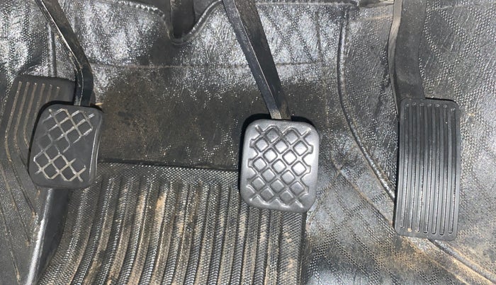 2022 MG HECTOR SHARP HYBRID 1.5 PETROL, Petrol, Manual, 87,438 km, Pedals