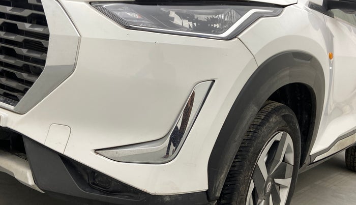 2021 Nissan MAGNITE XE 1.0 MT, Petrol, Manual, 10,111 km, Left fog light - Not fixed properly