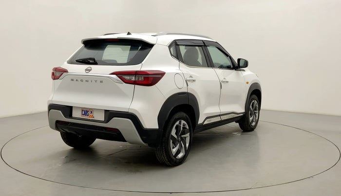 2021 Nissan MAGNITE XE 1.0 MT, Petrol, Manual, 10,111 km, Right Back Diagonal
