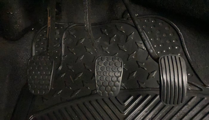 2020 Tata Tiago XZ PETROL, Petrol, Manual, 64,181 km, Pedals