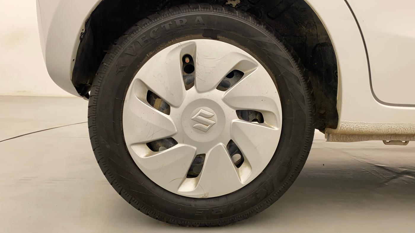 2014 Maruti Celerio VXI, Petrol, Manual, 23,609 km, Right Rear Wheel