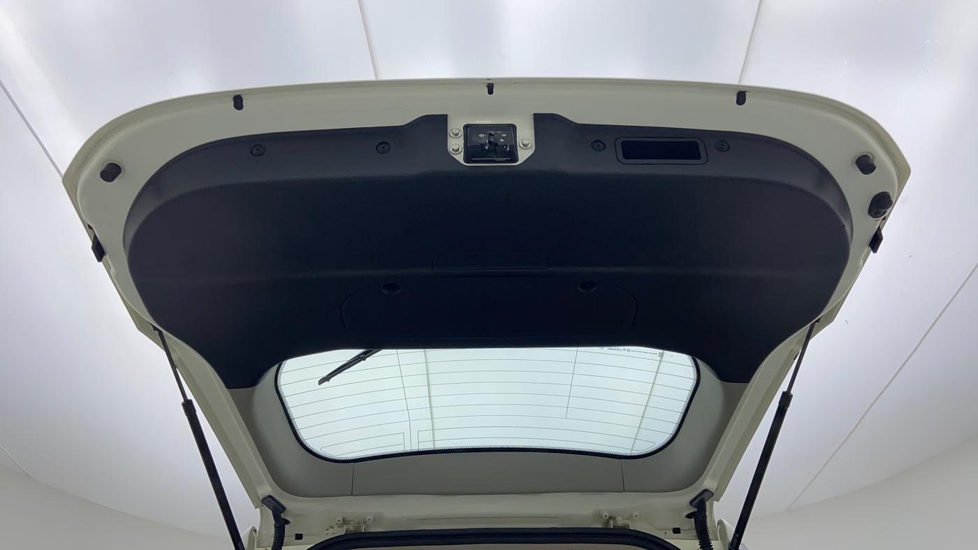 2021 Mahindra XUV500 W7 AT, Diesel, Automatic, 15,770 km, Boot Door Open