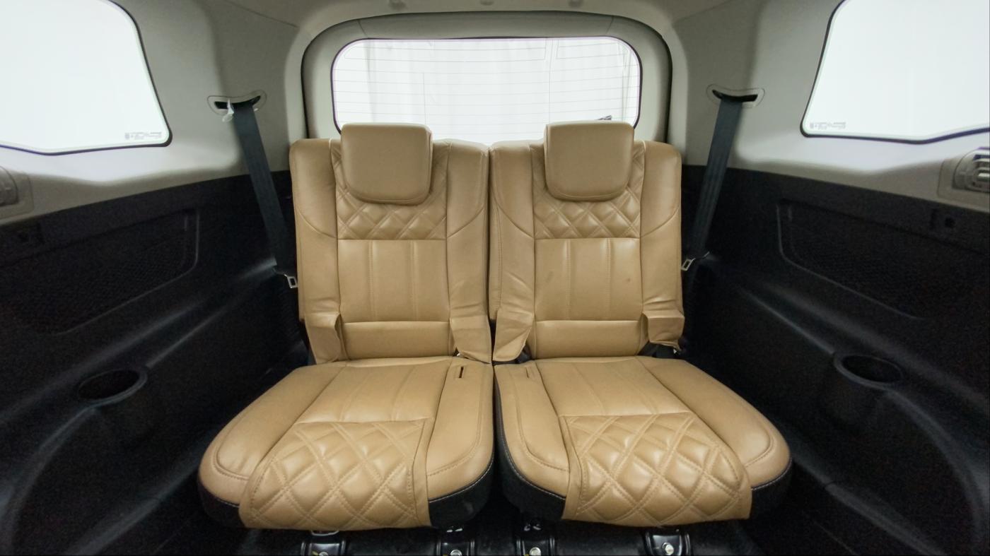 2021 Mahindra XUV500 W7 AT, Diesel, Automatic, 15,770 km, Third Seat Row ( optional )