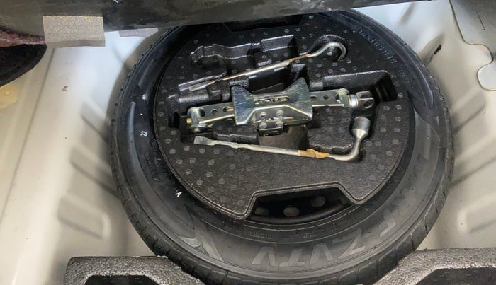 2018 Maruti Ciaz ALPHA 1.4 PETROL, Petrol, Manual, 64,711 km, Spare Tyre