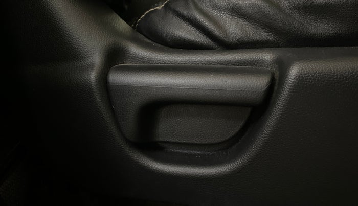 2018 Honda Jazz 1.2L I-VTEC VX, Petrol, Manual, 49,182 km, Driver Side Adjustment Panel