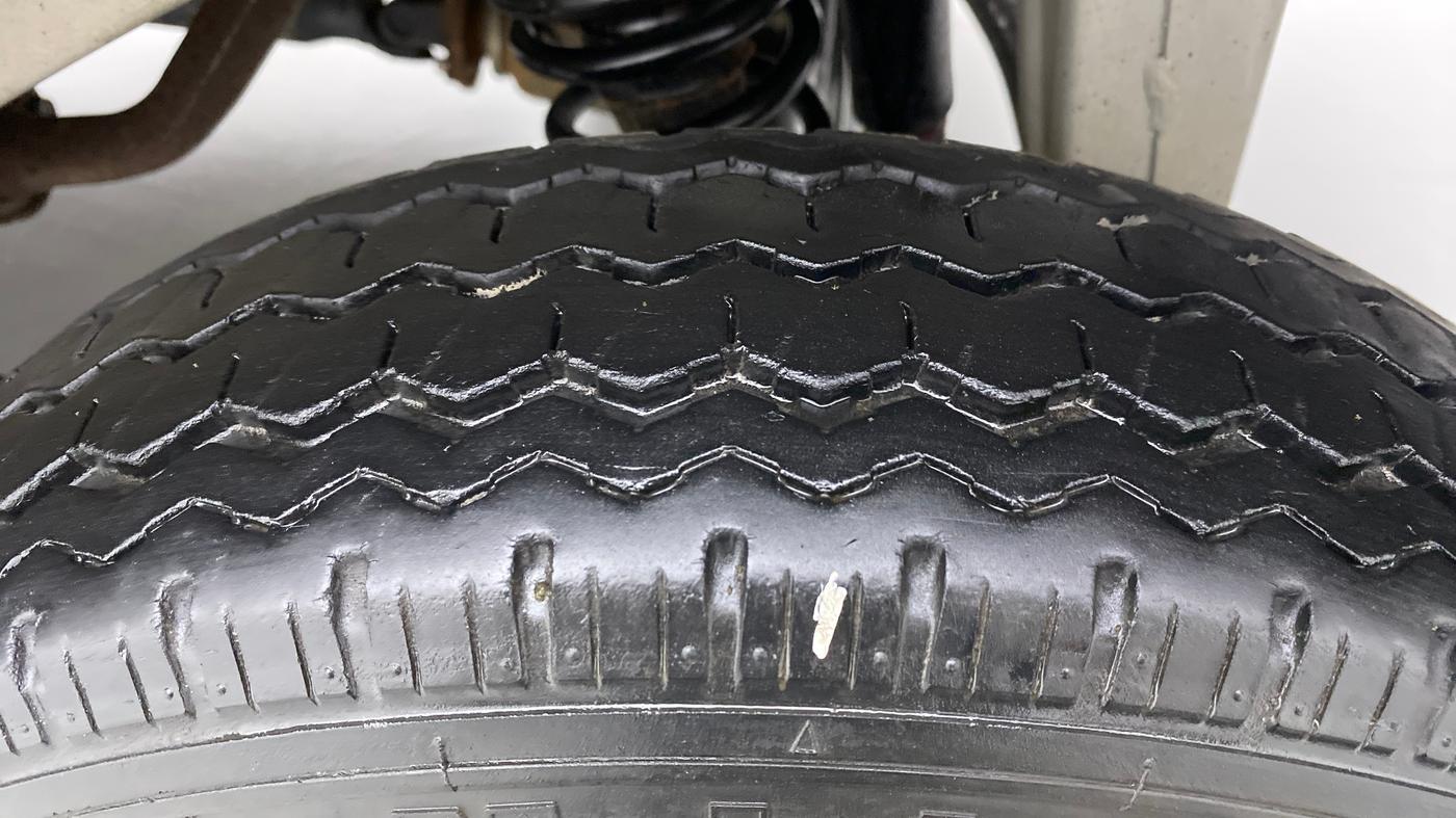 2019 Maruti Eeco 5 STR WITH AC PLUSHTR, Petrol, Manual, 12,606 km, Left Rear Tyre Tread