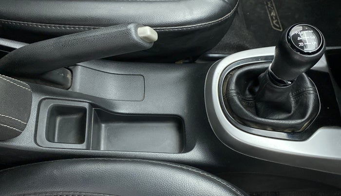 2018 Honda WR-V 1.2L I-VTEC VX MT, Petrol, Manual, 47,627 km, Gear Lever