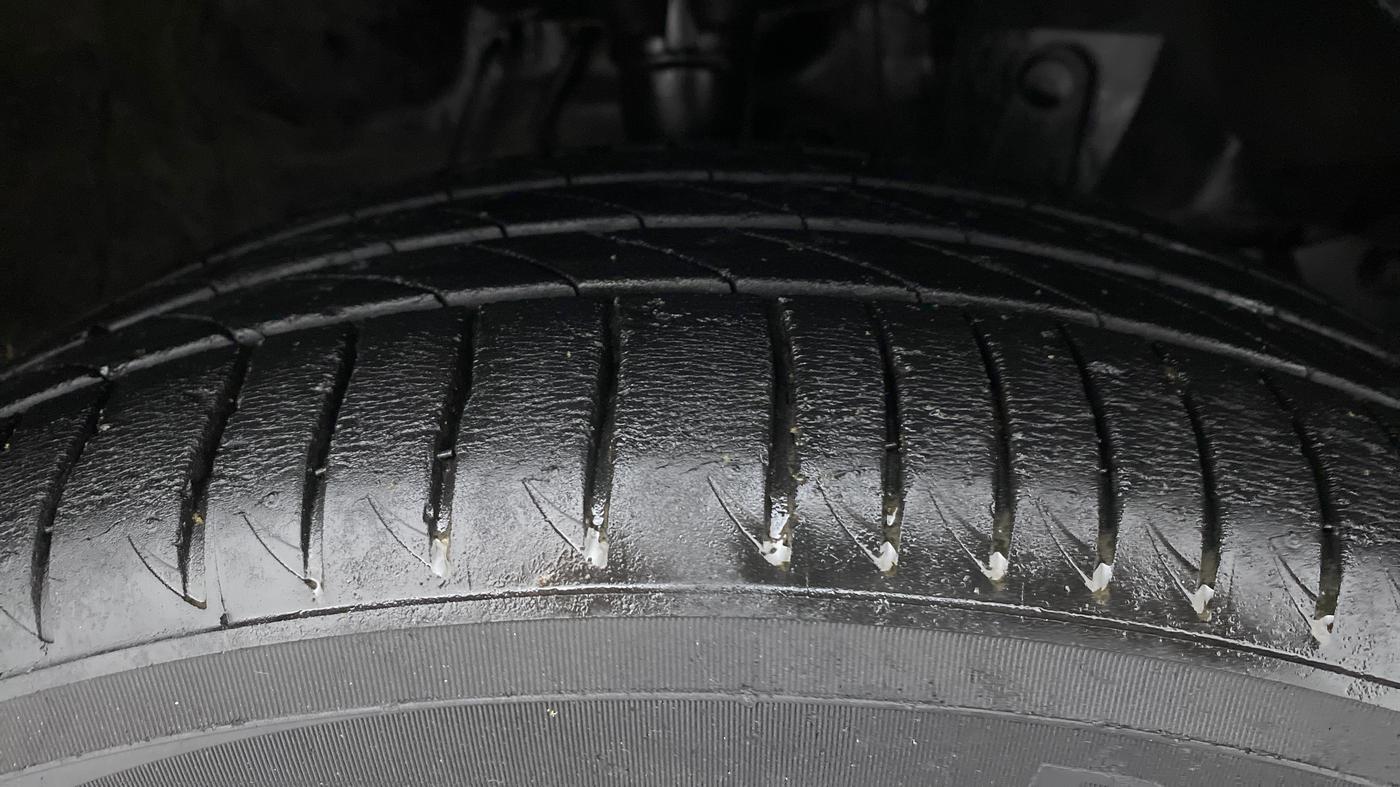 2018 Honda WR-V 1.2L I-VTEC VX MT, Petrol, Manual, 47,627 km, Right Front Tyre Tread