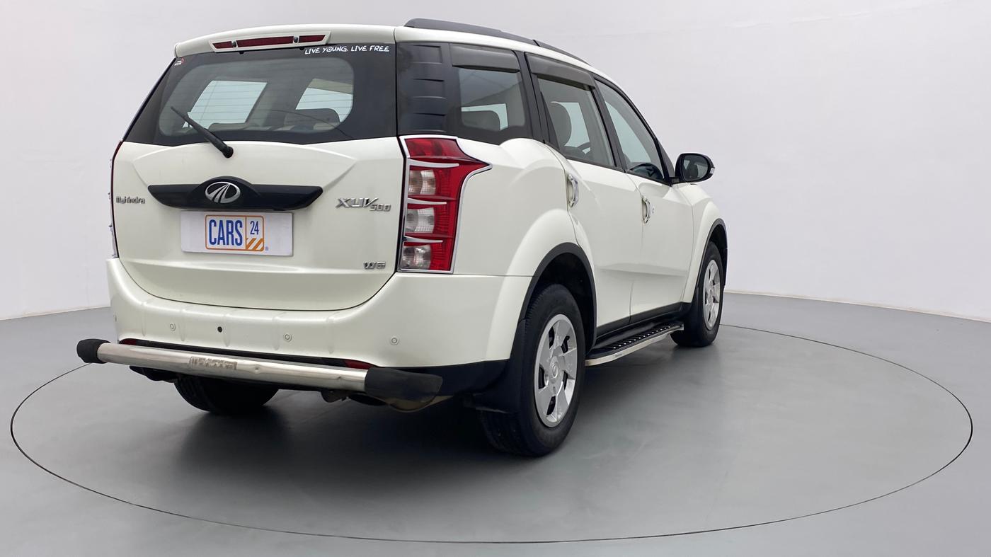 2016 Mahindra XUV500 W6 4X2, Diesel, Manual, 79,313 km, Right Back Diagonal