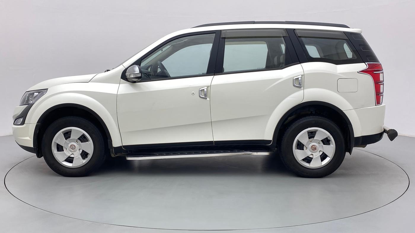 2016 Mahindra XUV500 W6 4X2, Diesel, Manual, 79,313 km, Left Side