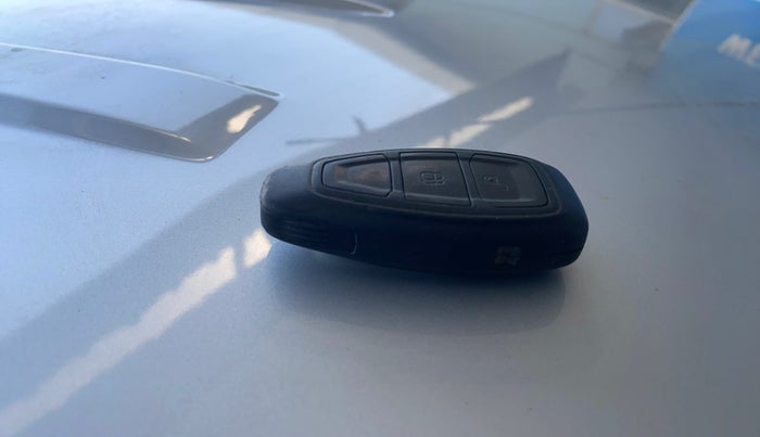 2017 Ford Ecosport TITANIUM 1.5L PETROL, Petrol, Manual, 1,37,972 km, Key Close Up