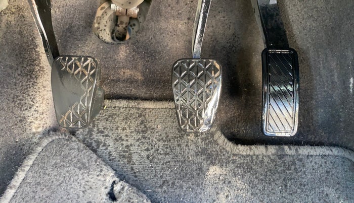 2017 Ford Ecosport TITANIUM 1.5L PETROL, Petrol, Manual, 1,37,972 km, Pedals