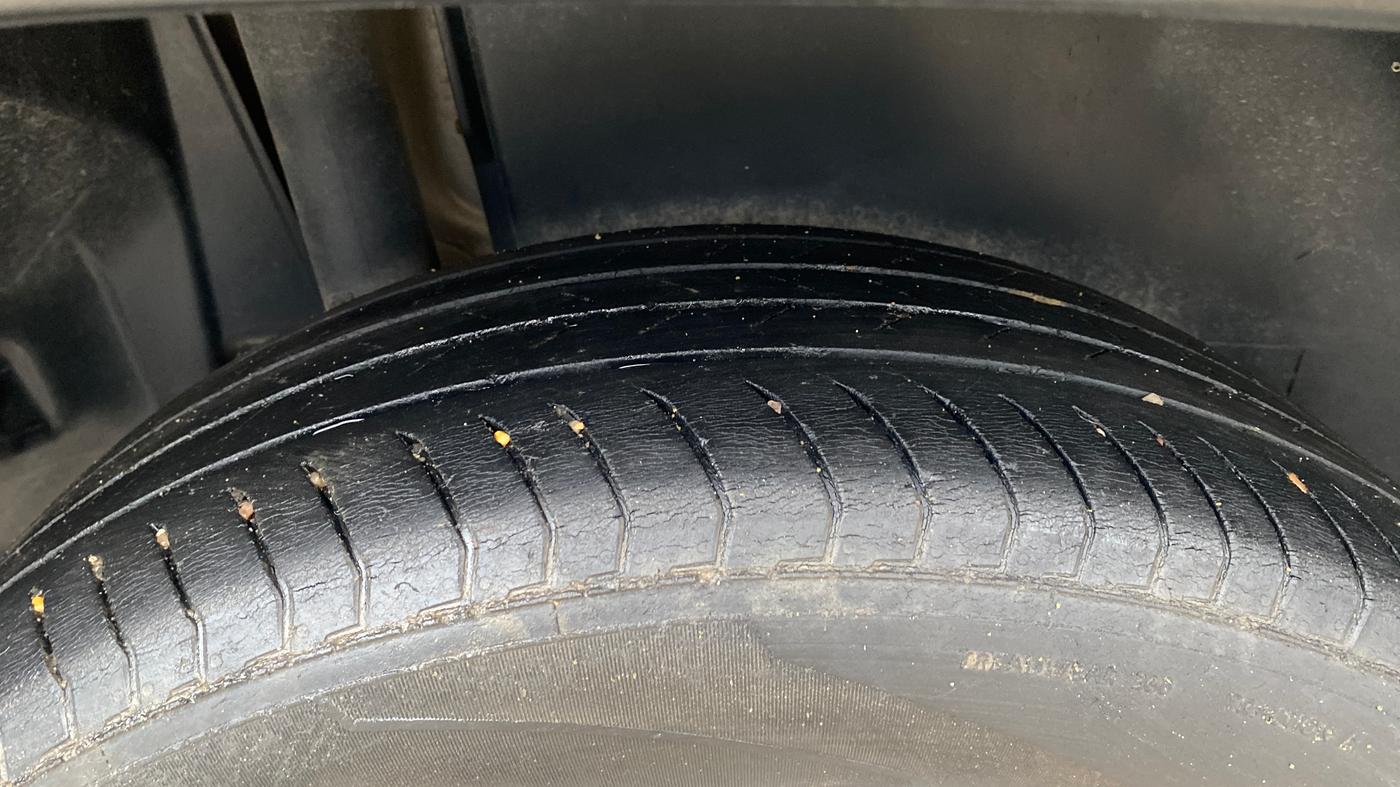 2022 Maruti Vitara Brezza VXI, CNG, Manual, 69,439 km, Right Rear Tyre Tread