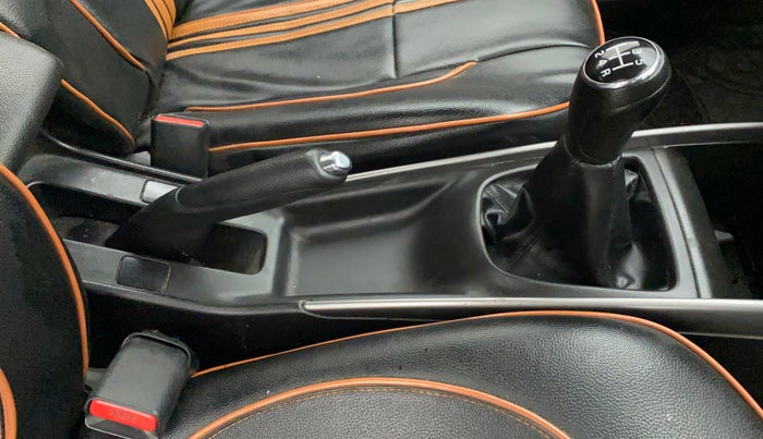 2020 Maruti Baleno ZETA PETROL 1.2, Petrol, Manual, 74,081 km, Gear Lever