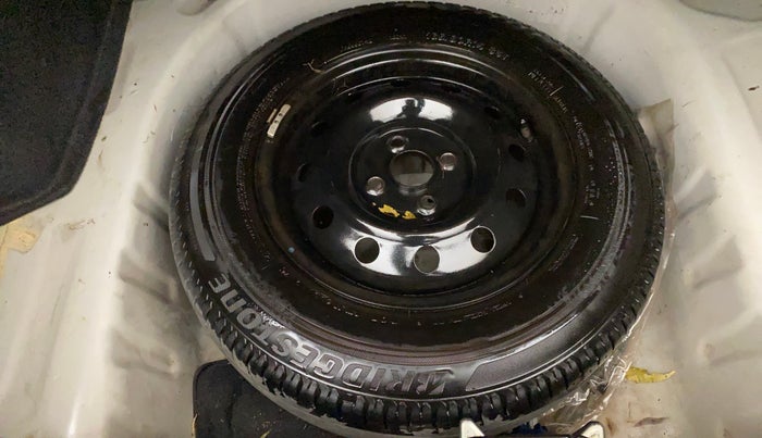 2017 Maruti Dzire VXI, Petrol, Manual, 79,016 km, Spare Tyre