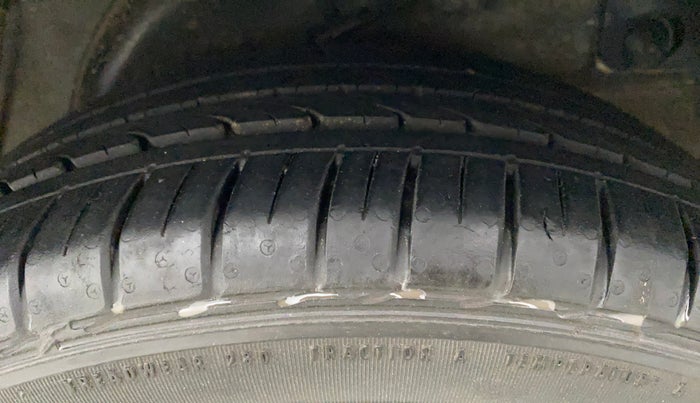 2012 Hyundai Verna FLUIDIC 1.6 VTVT SX, Petrol, Manual, 85,385 km, Left Rear Tyre Tread