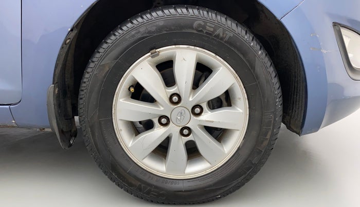 2012 Hyundai i20 SPORTZ 1.2, Petrol, Manual, 76,861 km, Right Front Wheel