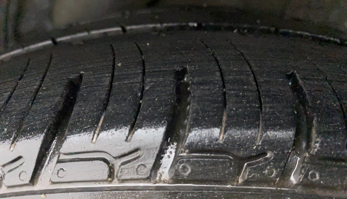 2012 Hyundai i20 SPORTZ 1.2, Petrol, Manual, 76,861 km, Left Rear Tyre Tread