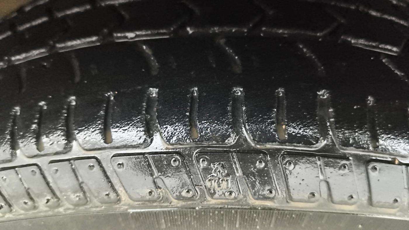2019 Maruti Alto K10 VXI (O) AMT, Petrol, Automatic, 29,516 km, Left Front Tyre Tread