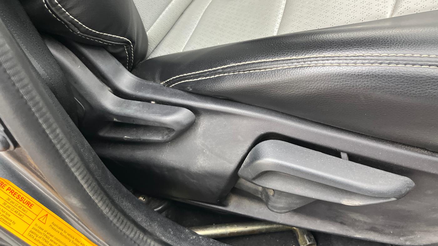 2023 Tata TIAGO NRG XZ AMT, Petrol, Automatic, 58,243 km, Driver Side Adjustment Panel