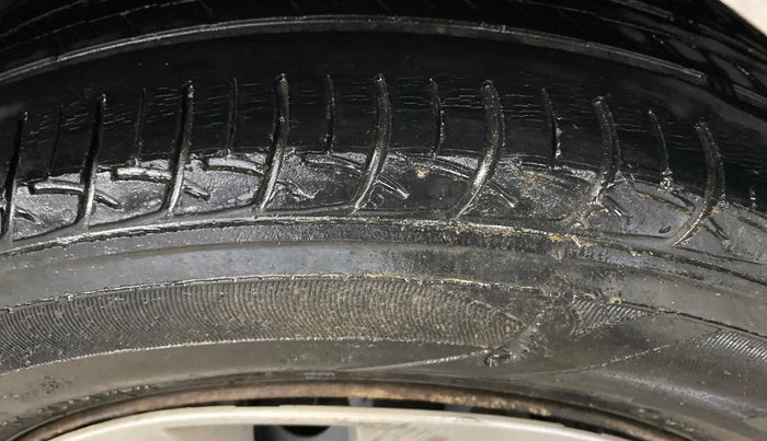 2018 Maruti Baleno DELTA PETROL 1.2, Petrol, Manual, 44,946 km, Left Rear Tyre Tread