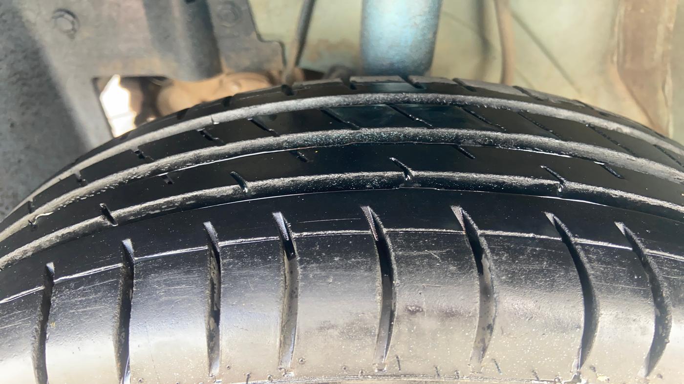 2014 Datsun Go T, Petrol, Manual, 46,466 km, Left Front Tyre Tread