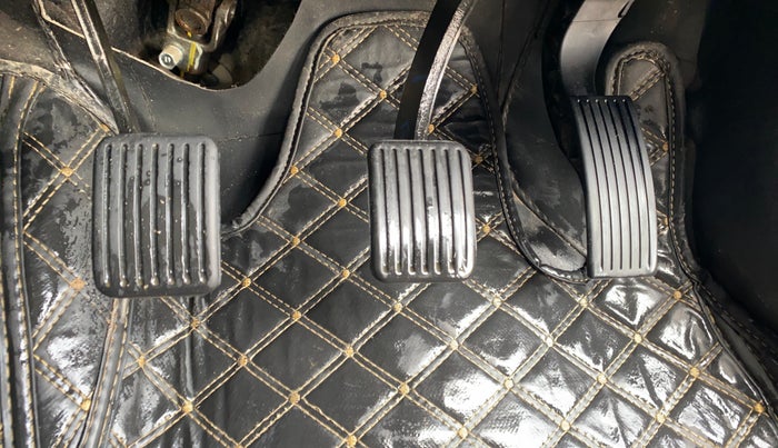 2022 Hyundai GRAND I10 NIOS MAGNA CORPORATE EDITION 1.2 KAPPA VTVT, Petrol, Manual, 17,381 km, Pedals