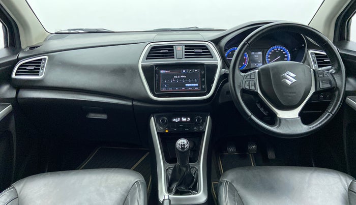 2015 Maruti S Cross ALPHA 1.3, Diesel, Manual, 47,274 km, Dashboard
