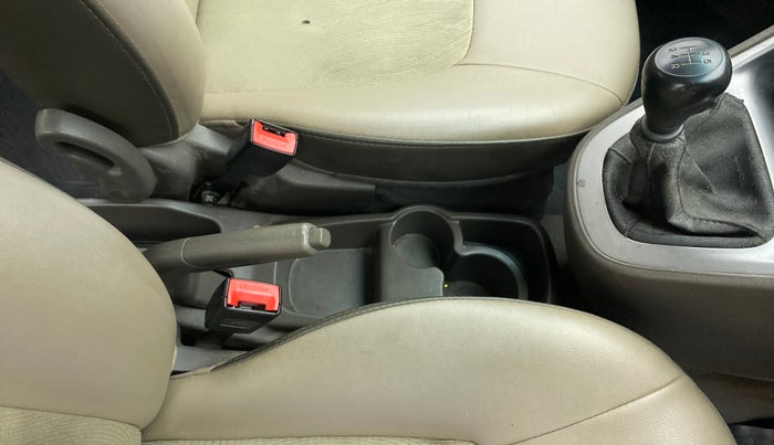 2015 Hyundai i10 MAGNA 1.1, Petrol, Manual, 67,644 km, Gear Lever