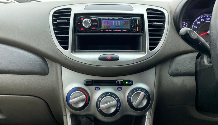 2015 Hyundai i10 MAGNA 1.1, Petrol, Manual, 67,644 km, Air Conditioner