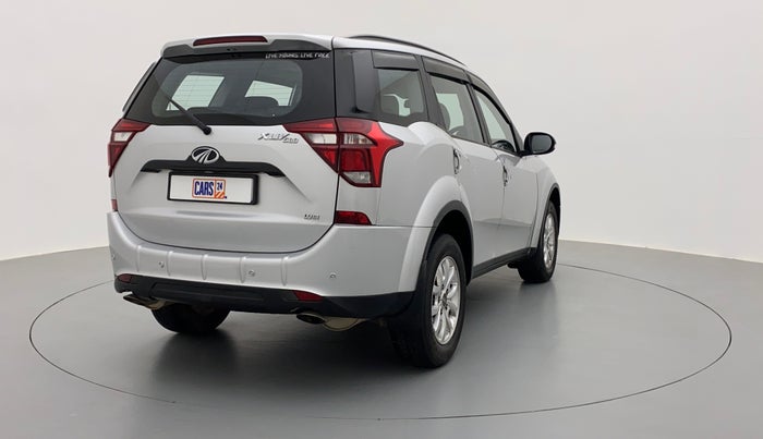 2019 Mahindra XUV500 W9, Diesel, Manual, 71,000 km, Right Back Diagonal