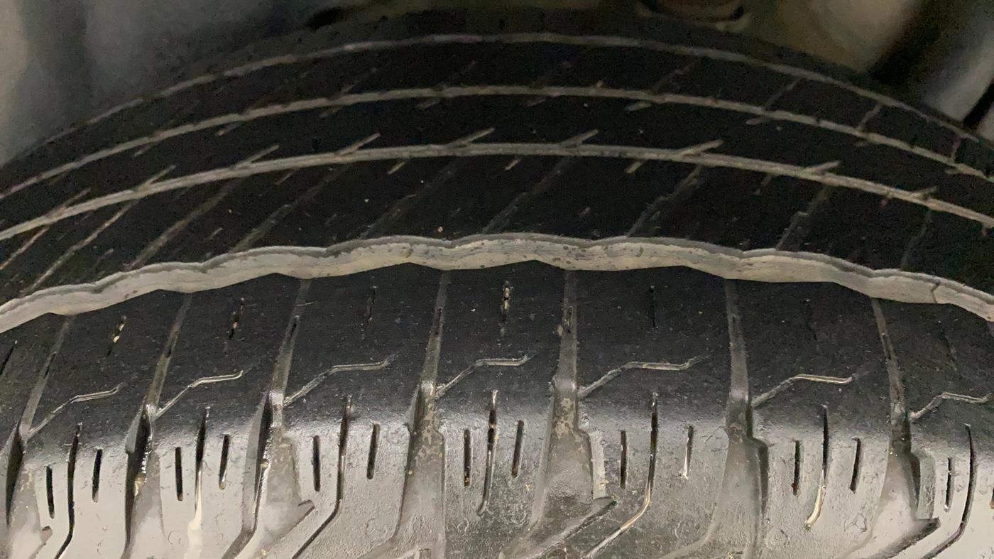2019 Tata Harrier XZ 2.0L, Diesel, Manual, 96,749 km, Right Rear Tyre Tread