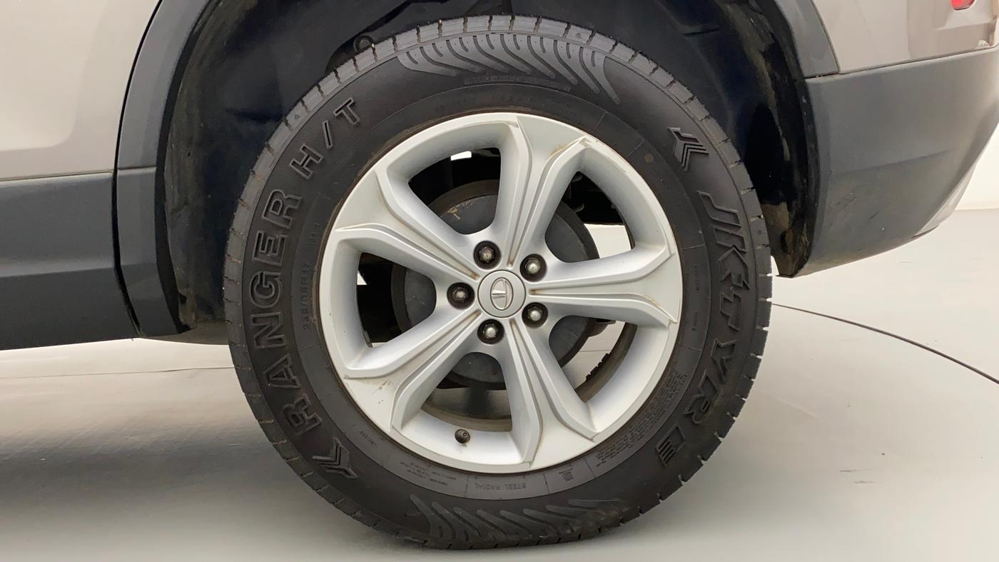 2019 Tata Harrier XZ 2.0L, Diesel, Manual, 96,749 km, Left Rear Wheel