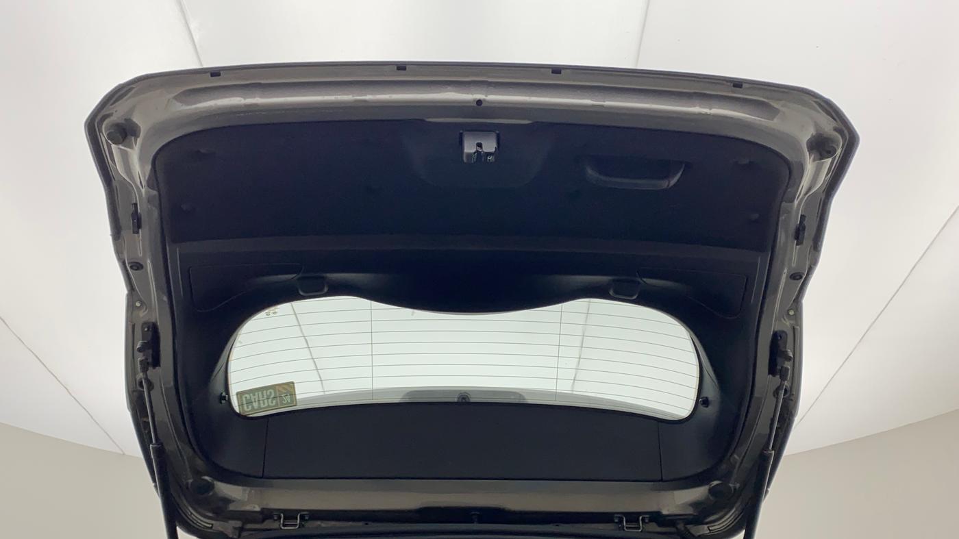 2019 Tata Harrier XZ 2.0L, Diesel, Manual, 96,749 km, Boot Door Open