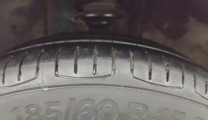 2018 Maruti IGNIS ALPHA 1.2 AMT, Petrol, Automatic, 68,474 km, Right Front Tyre Tread