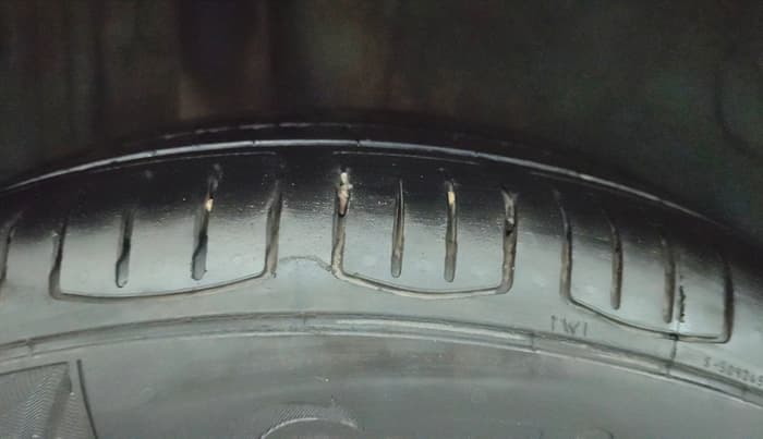 2018 Maruti IGNIS ALPHA 1.2 AMT, Petrol, Automatic, 68,474 km, Right Rear Tyre Tread