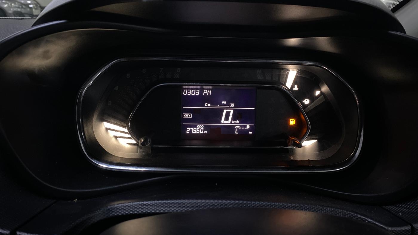 2024 Tata NEXON SMART 1.2 PETROL, Petrol, Manual, 27,945 km, Odometer Image