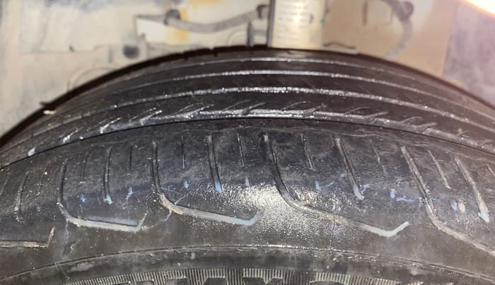 2024 Tata NEXON SMART 1.2 PETROL, Petrol, Manual, 27,945 km, Left Front Tyre Tread