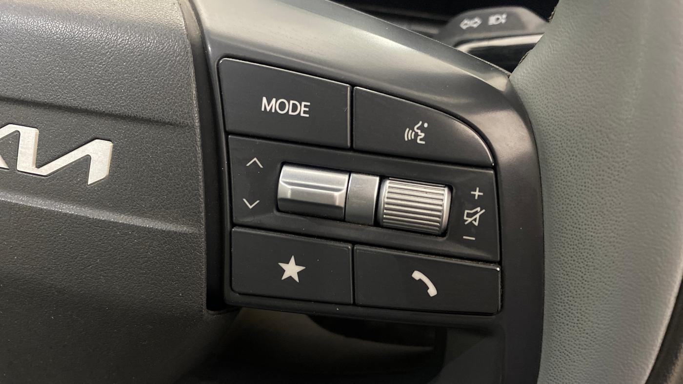2025 KIA SYROS  HTX 1.0 Turbo 6MT, Petrol, Manual, 6,563 km, Adaptive Cruise Control