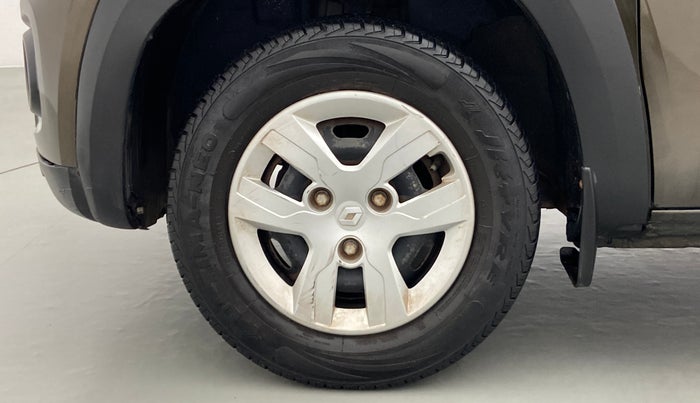 2016 Renault Kwid RXT, Petrol, Manual, 30,000 km, Left Front Wheel