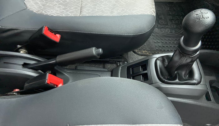 2018 Maruti Alto 800 LXI, Petrol, Manual, 7,431 km, Gear Lever