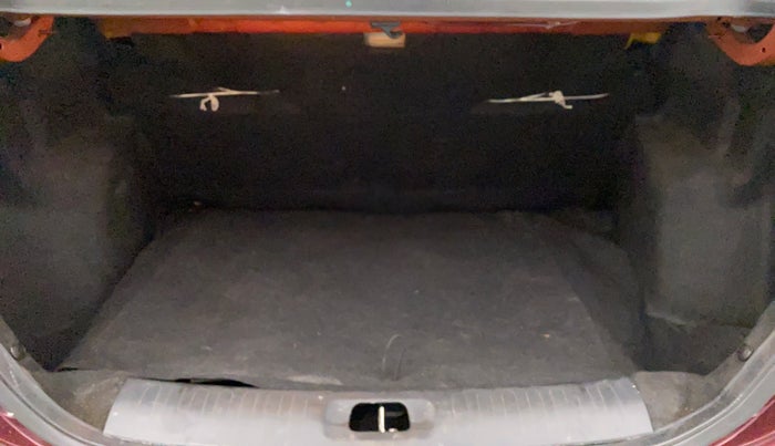 2015 Maruti Swift Dzire ZXI, Petrol, Manual, 54,899 km, Boot Inside