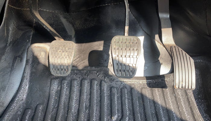 2025 Tata NEXON SMART+ 1.2 PETROL, Petrol, Manual, 8,195 km, Pedals