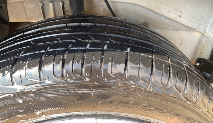 2025 Tata NEXON SMART+ 1.2 PETROL, Petrol, Manual, 8,195 km, Right Rear Tyre Tread