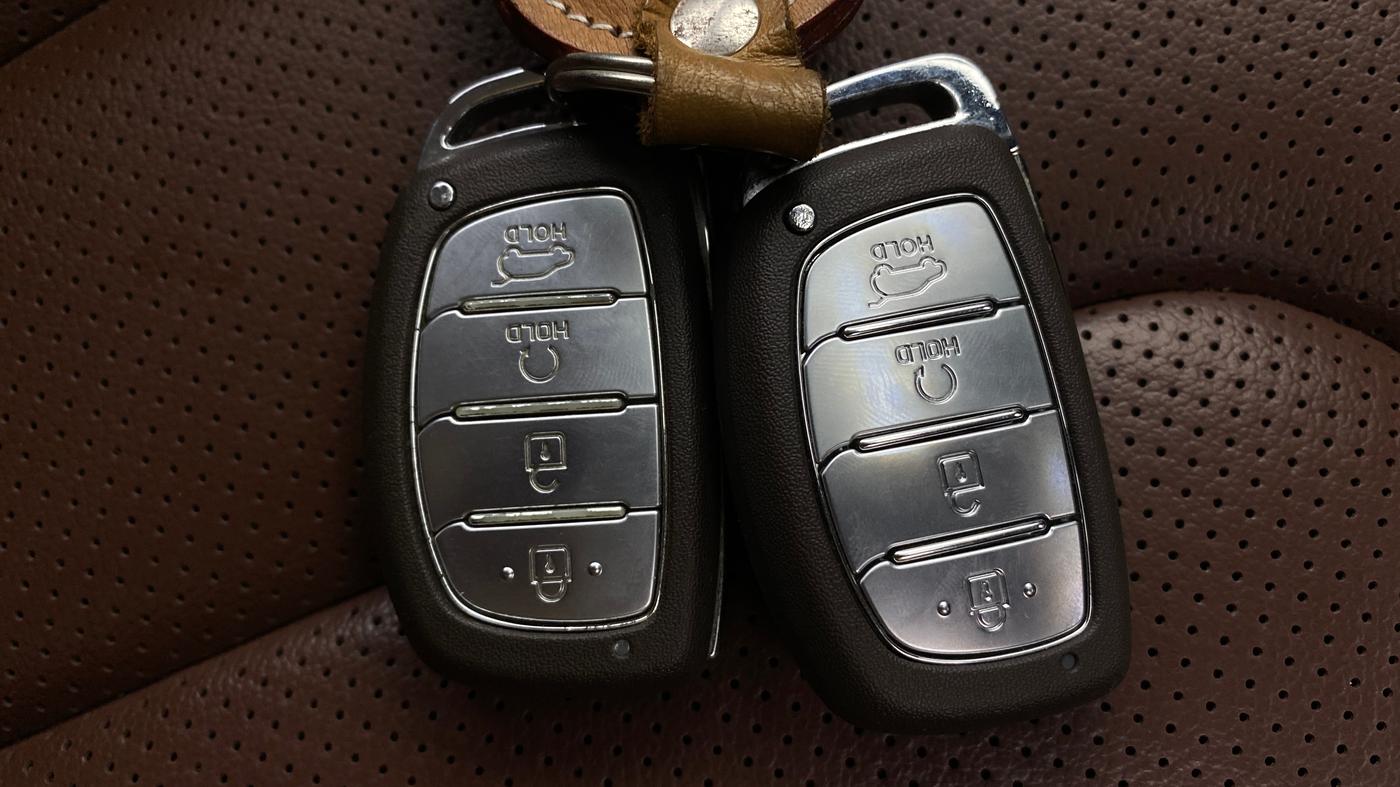 2022 Hyundai ALCAZAR 1.5 SIGNATURE (O) AT 7STR, Diesel, Automatic, 50,178 km, Key Close Up