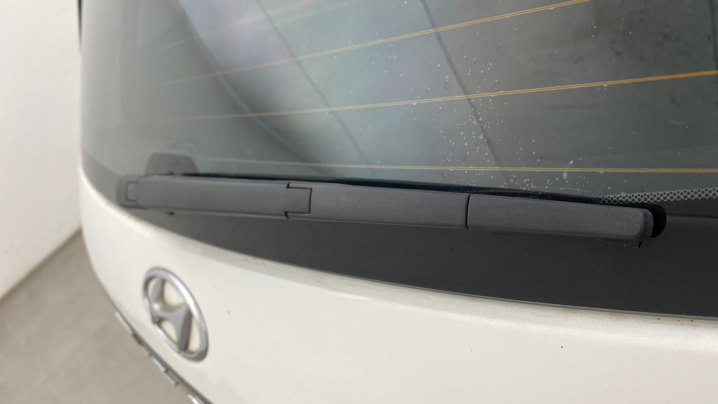 2022 Hyundai ALCAZAR 1.5 SIGNATURE (O) AT 7STR, Diesel, Automatic, 50,178 km, Rear Wiper