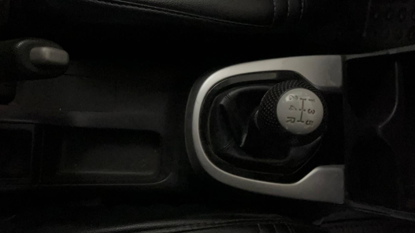 2019 Honda Jazz 1.2L I-VTEC V, Petrol, Manual, 72,352 km, Gear Lever